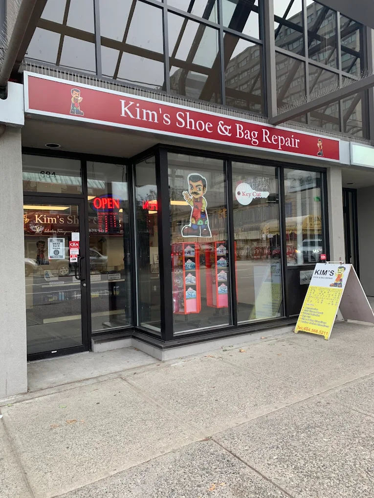Kim's Shoe & Bag Repair - Broadway