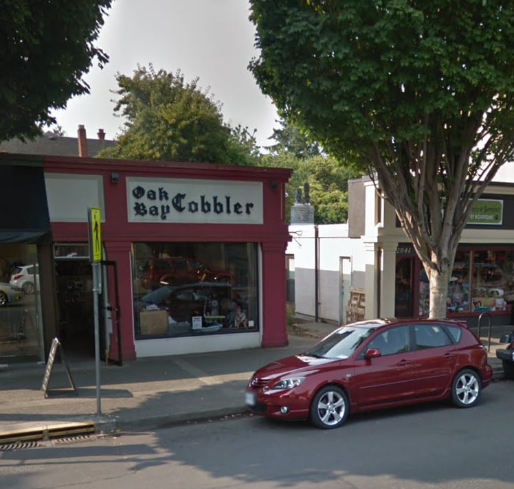Oak Bay Cobbler